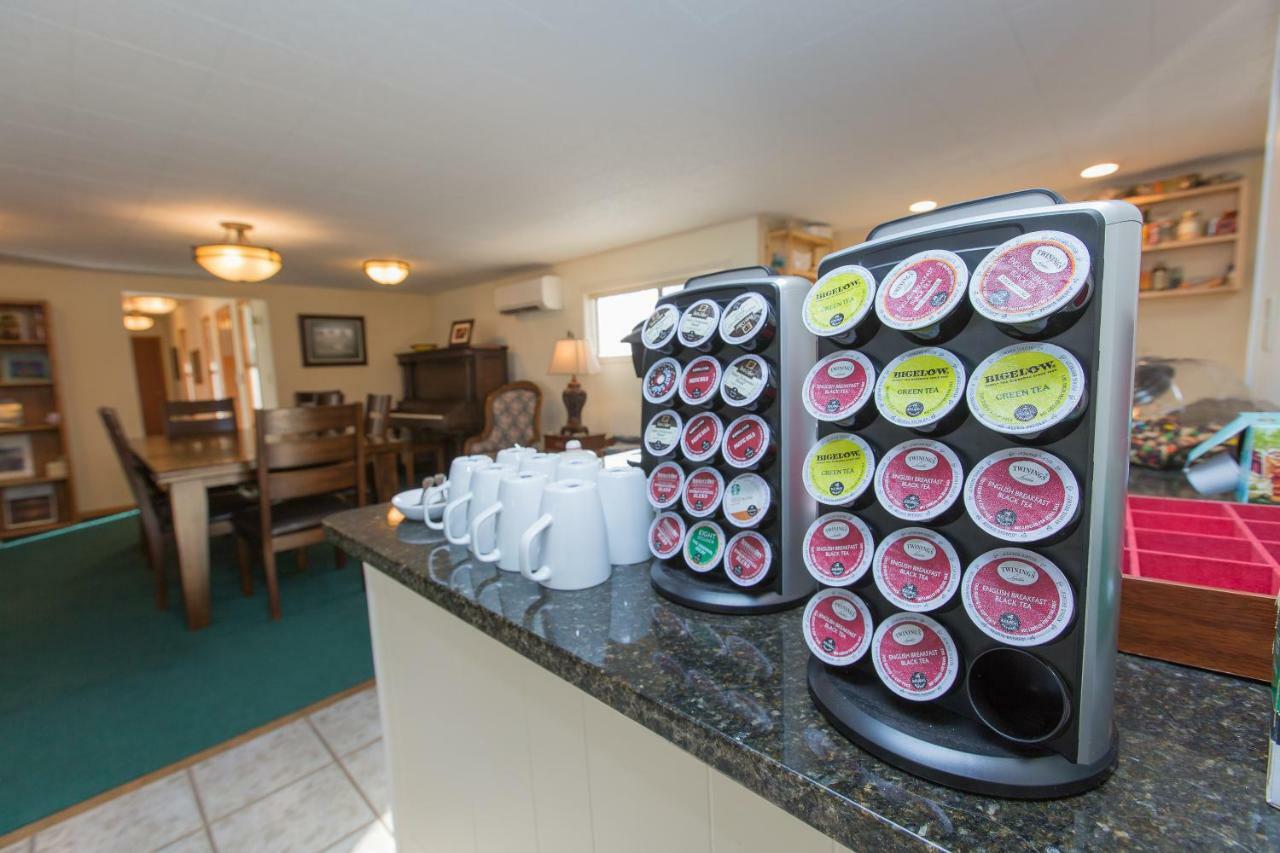 Brookside Bed & Breakfast Hood River Bagian luar foto