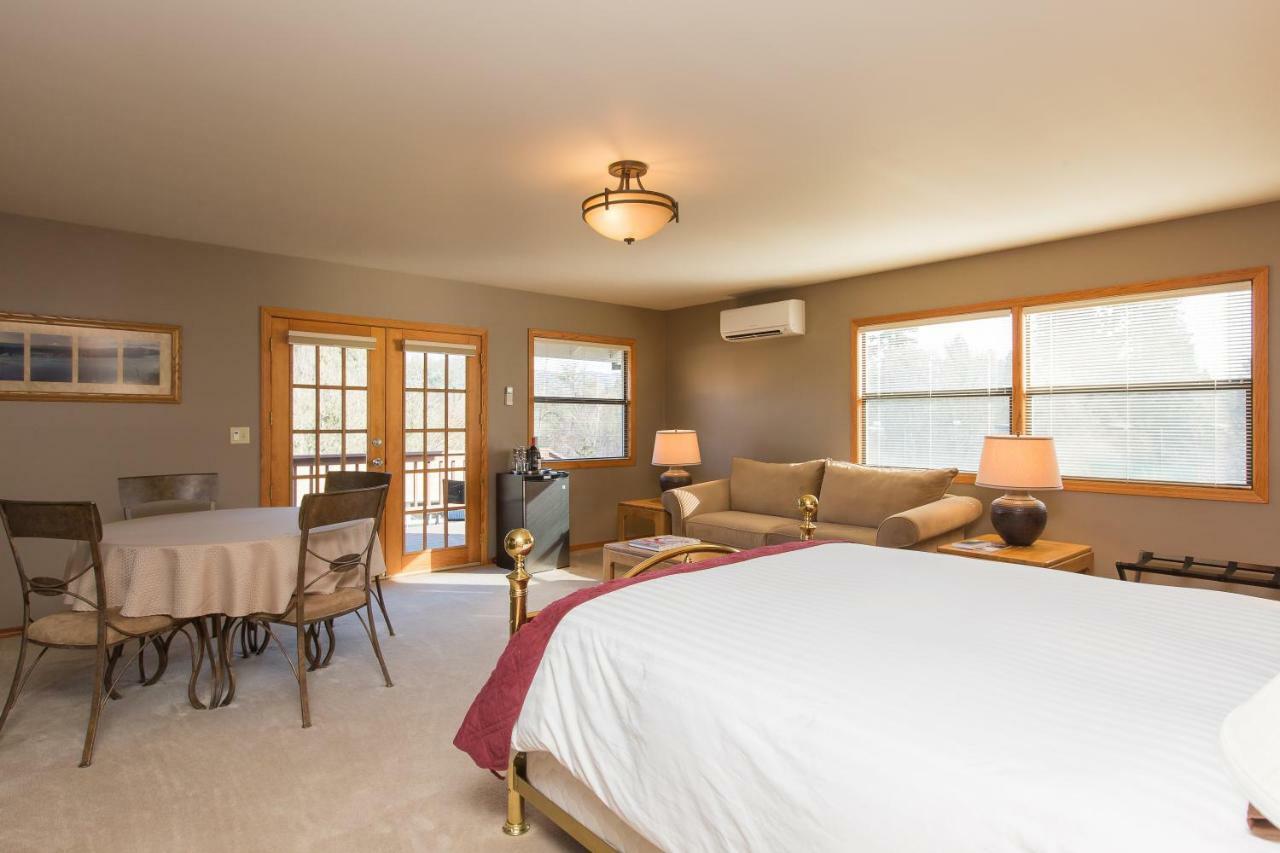 Brookside Bed & Breakfast Hood River Bagian luar foto